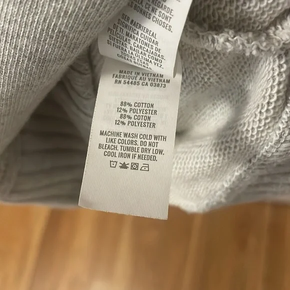 AERIE Light Gray Quarter Zip Sweatshirt - Picture 4 of 4